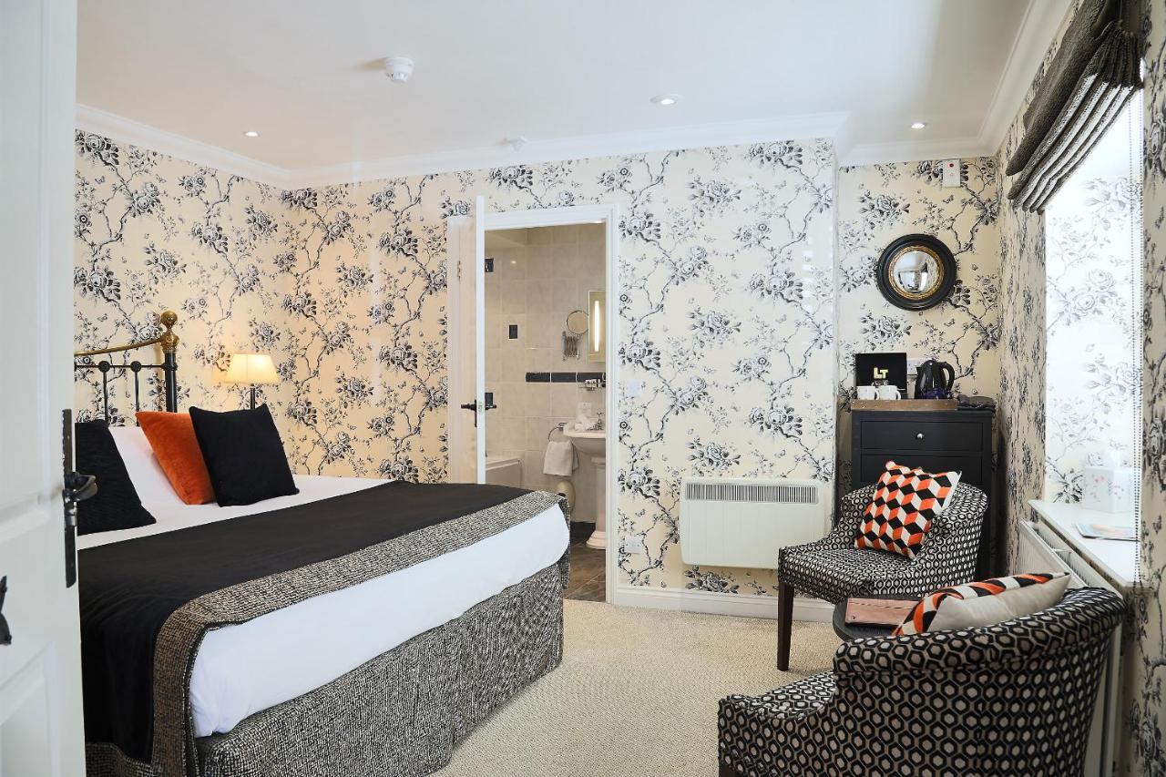 The Crown Inn Peterborough Zewnętrze zdjęcie